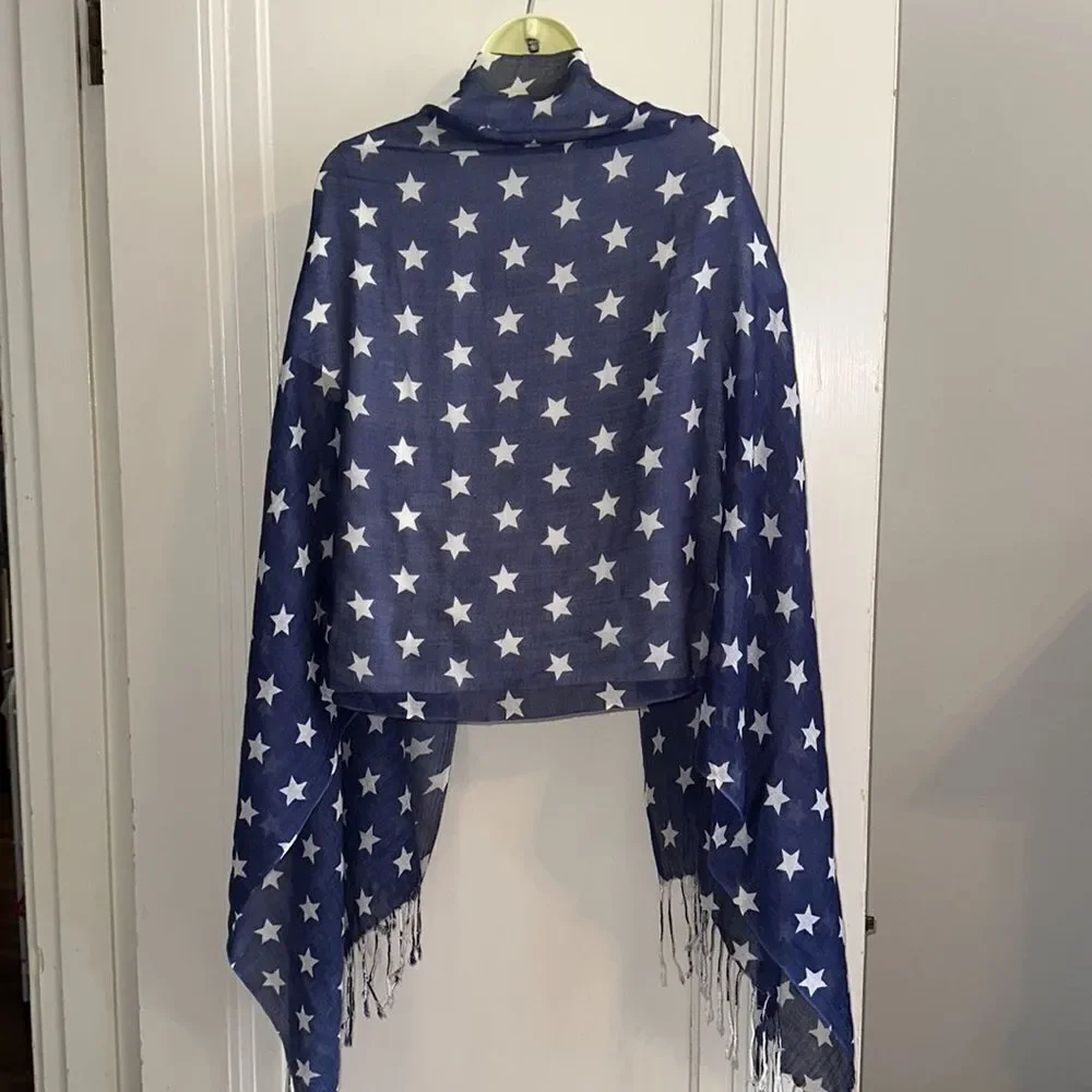 Thin blue shawl/wrap with white‎ stars & fringe hem